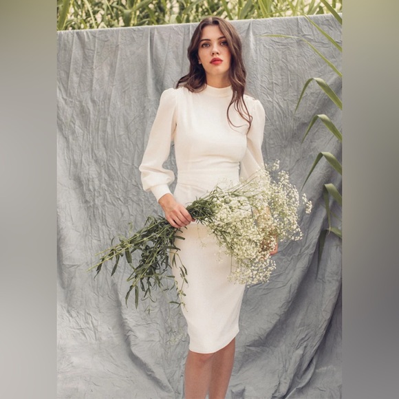 Cherubini Dina white-ivory small wedding dress midi with button accents. - Picture 3 of 8